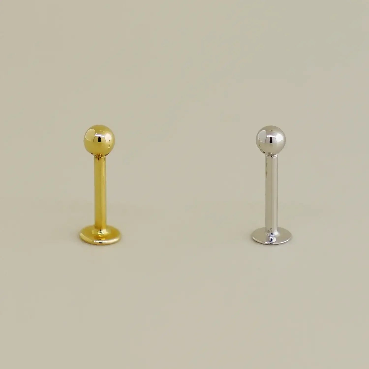 14K Solid Gold Plain Ball Labret Stud – Anygolds
