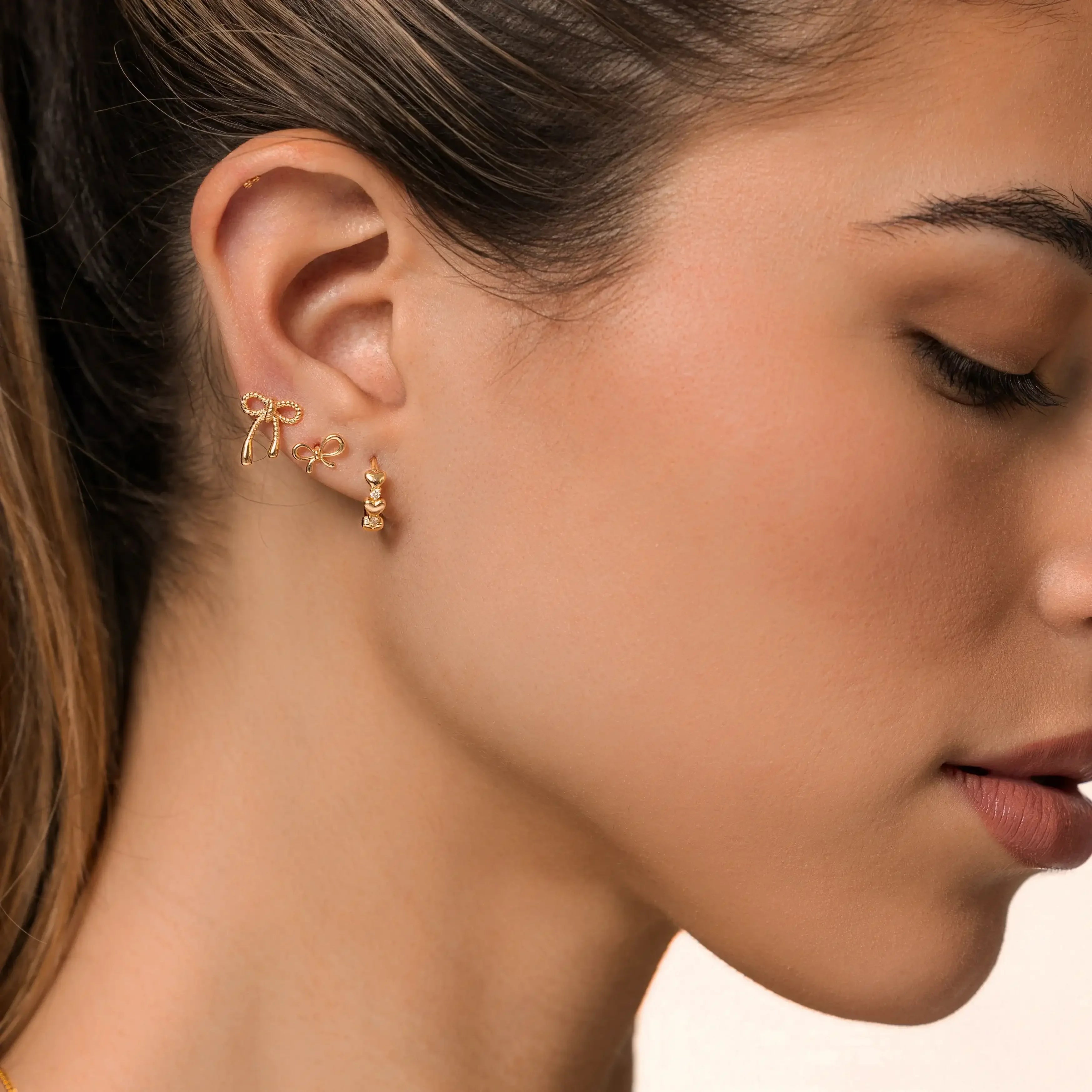 14K Solid Gold String Bow Ribbon Stud – Anygolds