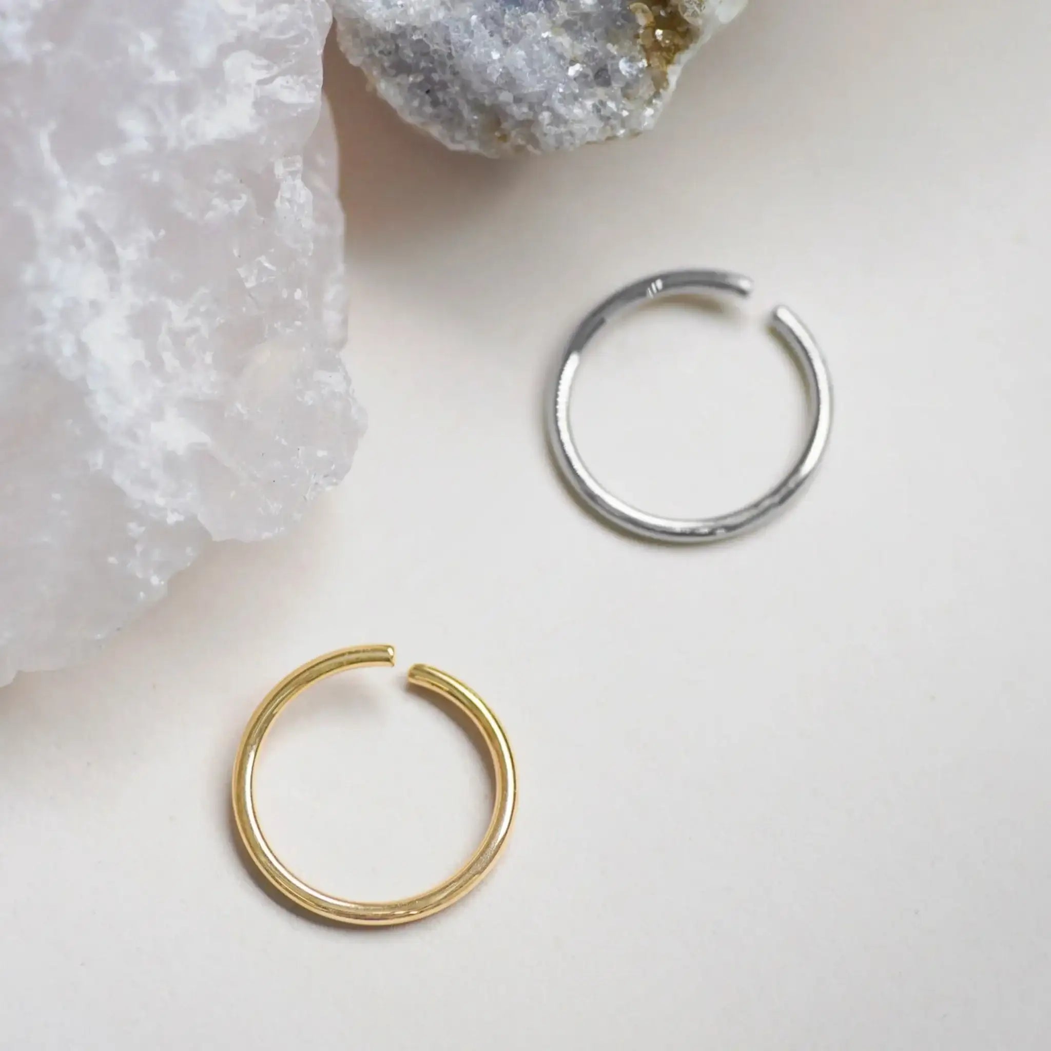 14K Solid Gold Seamless Continuous Hoop – Anygolds