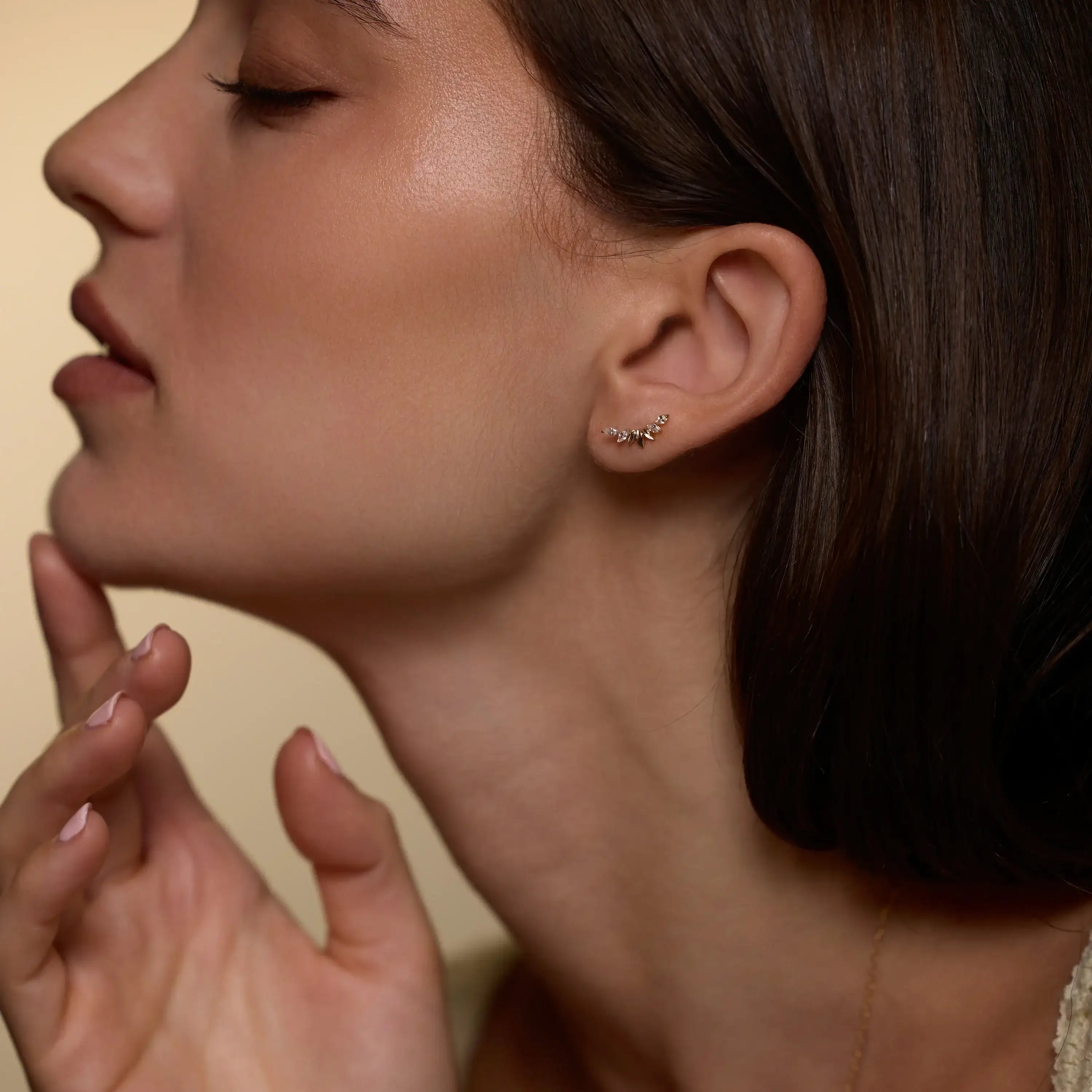 14K Solid Gold Marquise Curved Leaf Stud – Anygolds