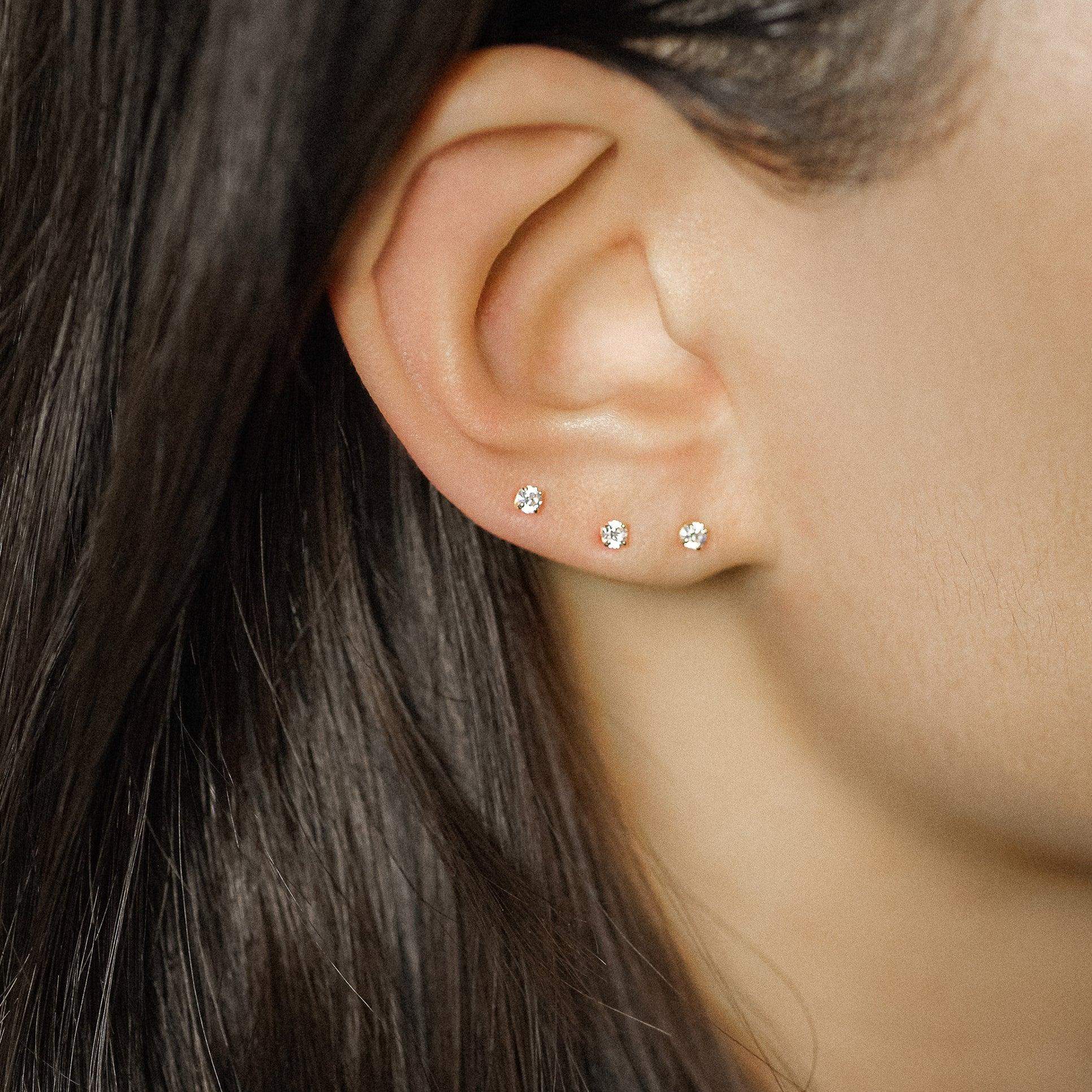 14K Solid Gold Round CZ Stud – Anygolds