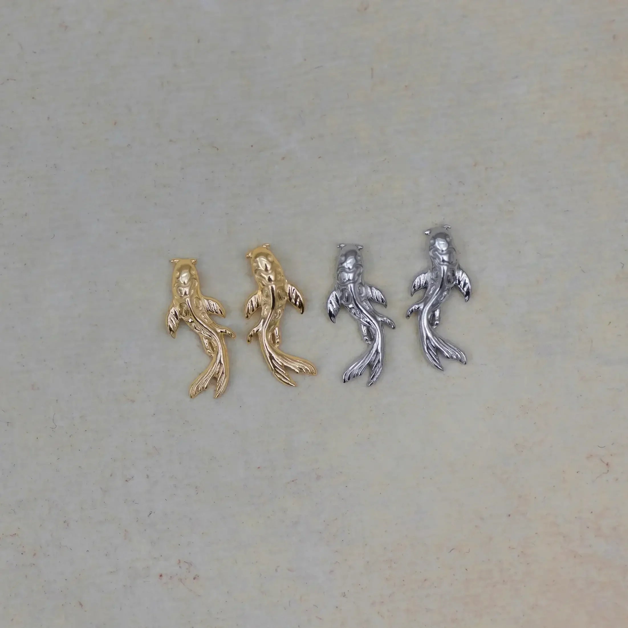 14K Solid Gold Curved Koi Fish Stud – Anygolds