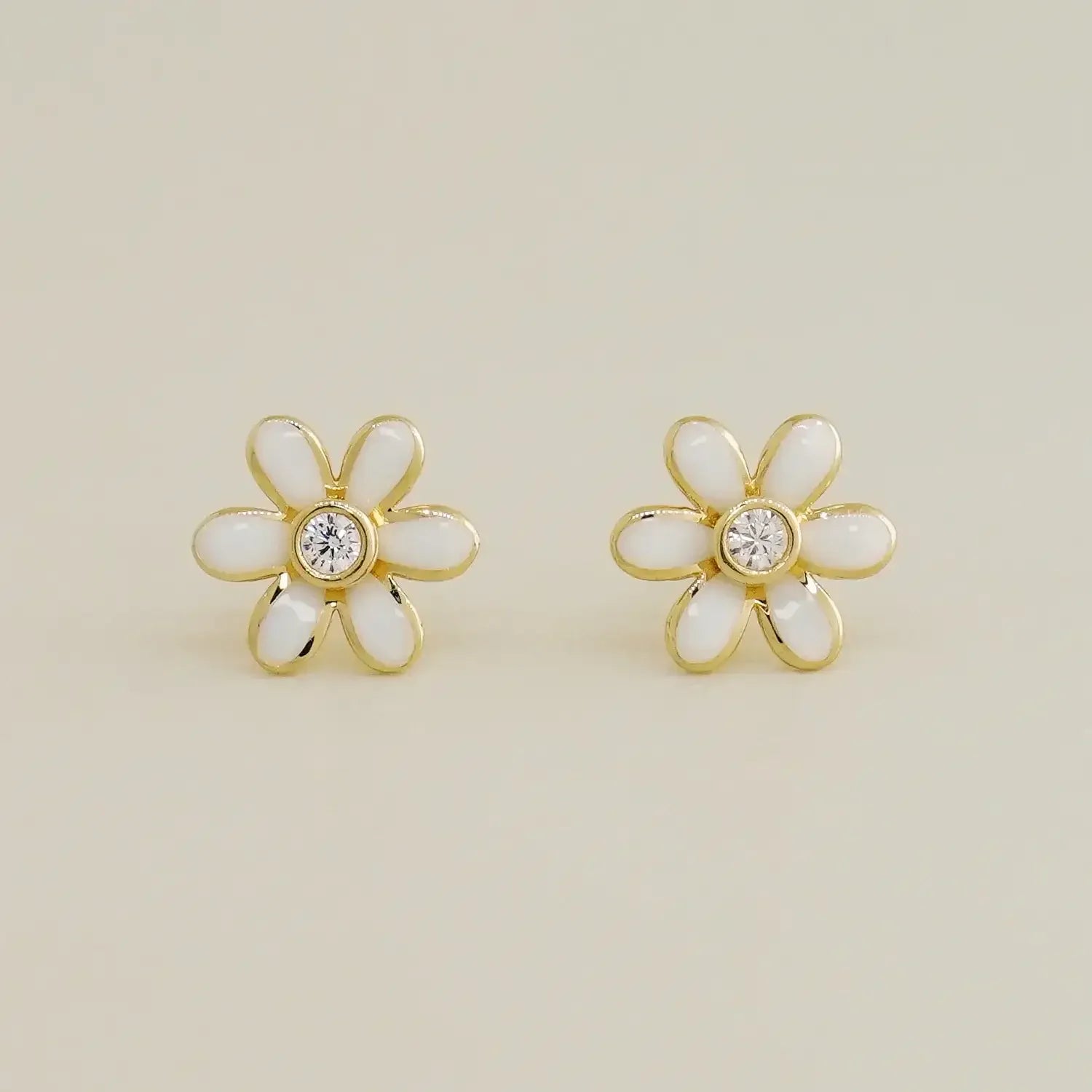 14K Solid Gold White Daisy Flower Stud Earrings – Anygolds