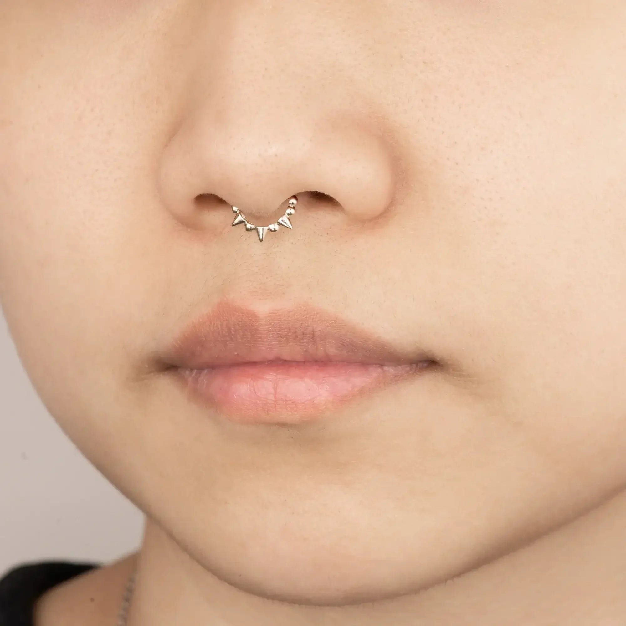 14K Solid Gold Mixed Spike Hoop – Anygolds