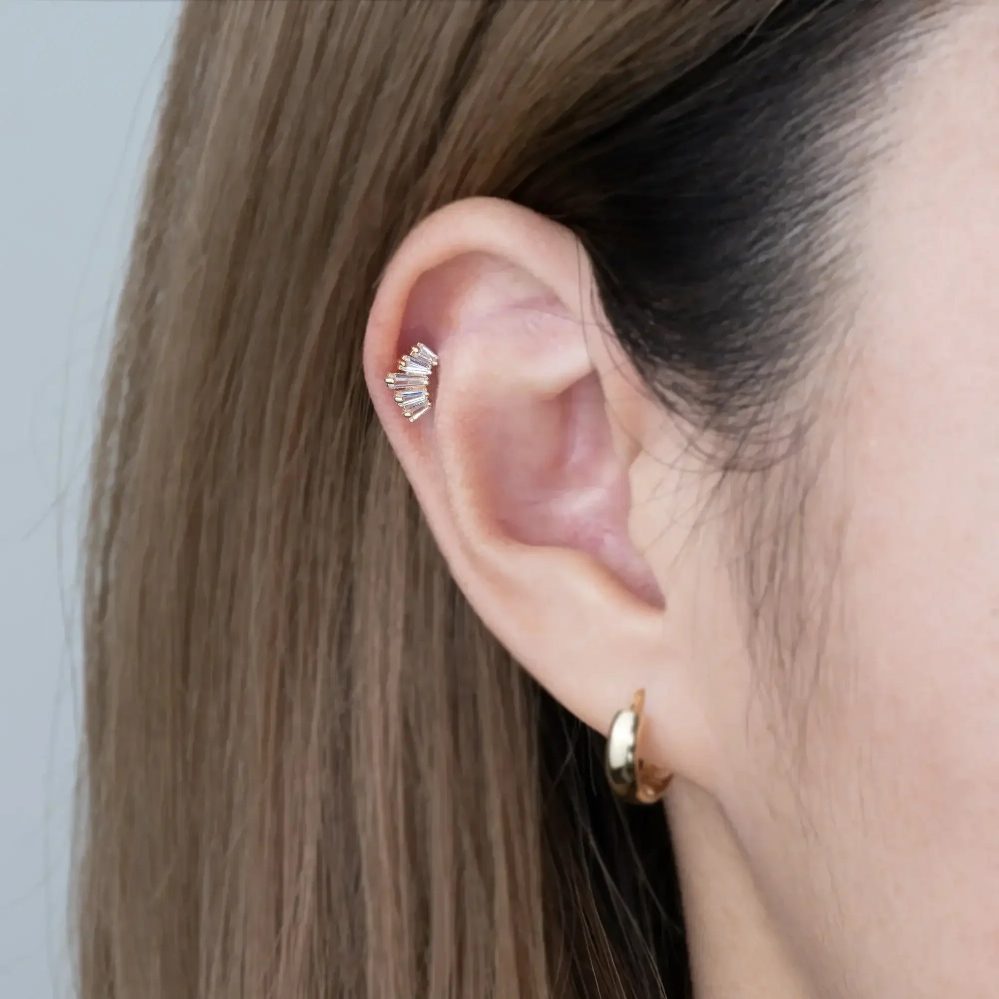 14K Solid Gold CZ Crown Stud – Anygolds