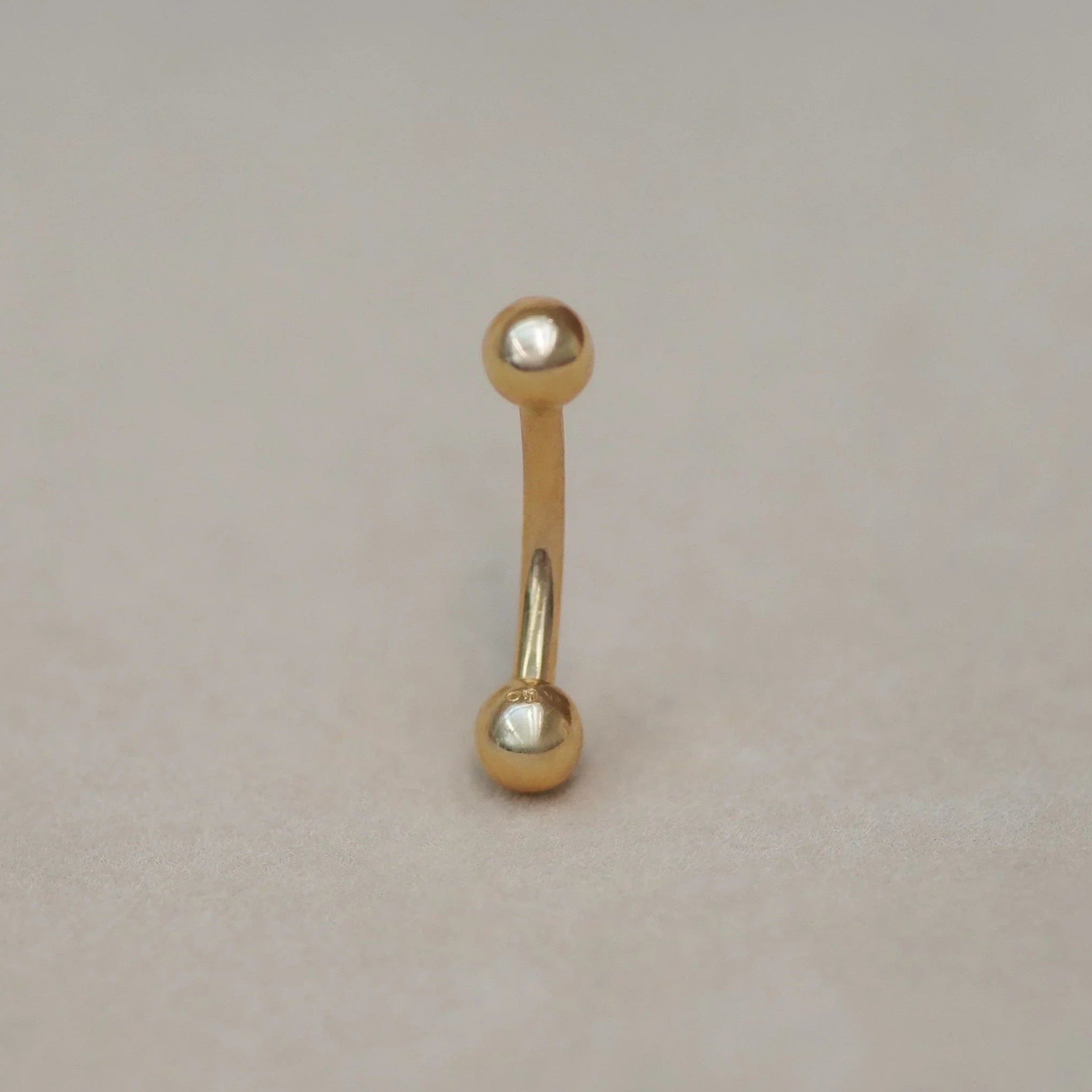 Plain Ball Curved Barbell - 14G - Anygolds