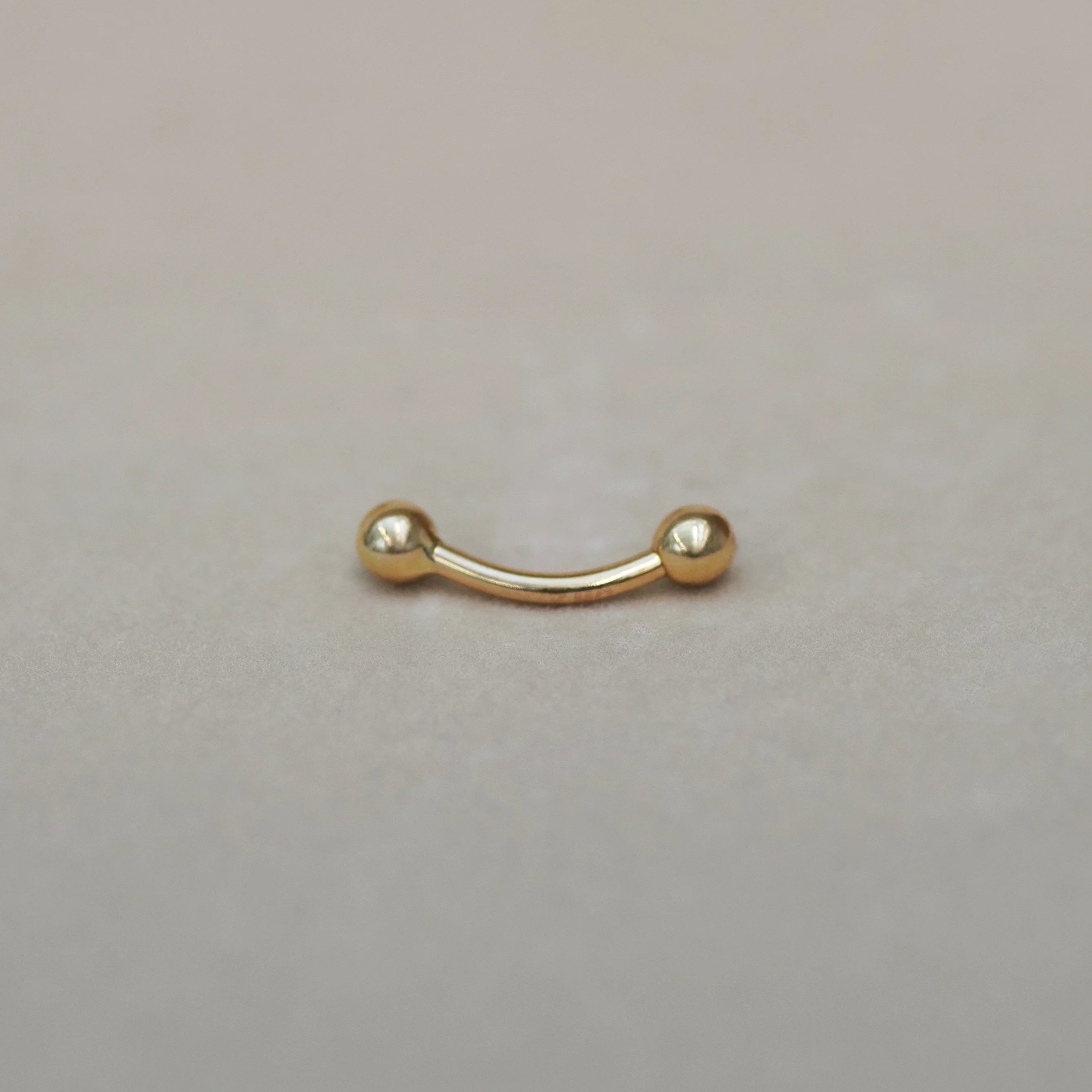 Plain Ball Curved Barbell - 14G - Anygolds