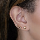Pendientes redondos de bola de oro