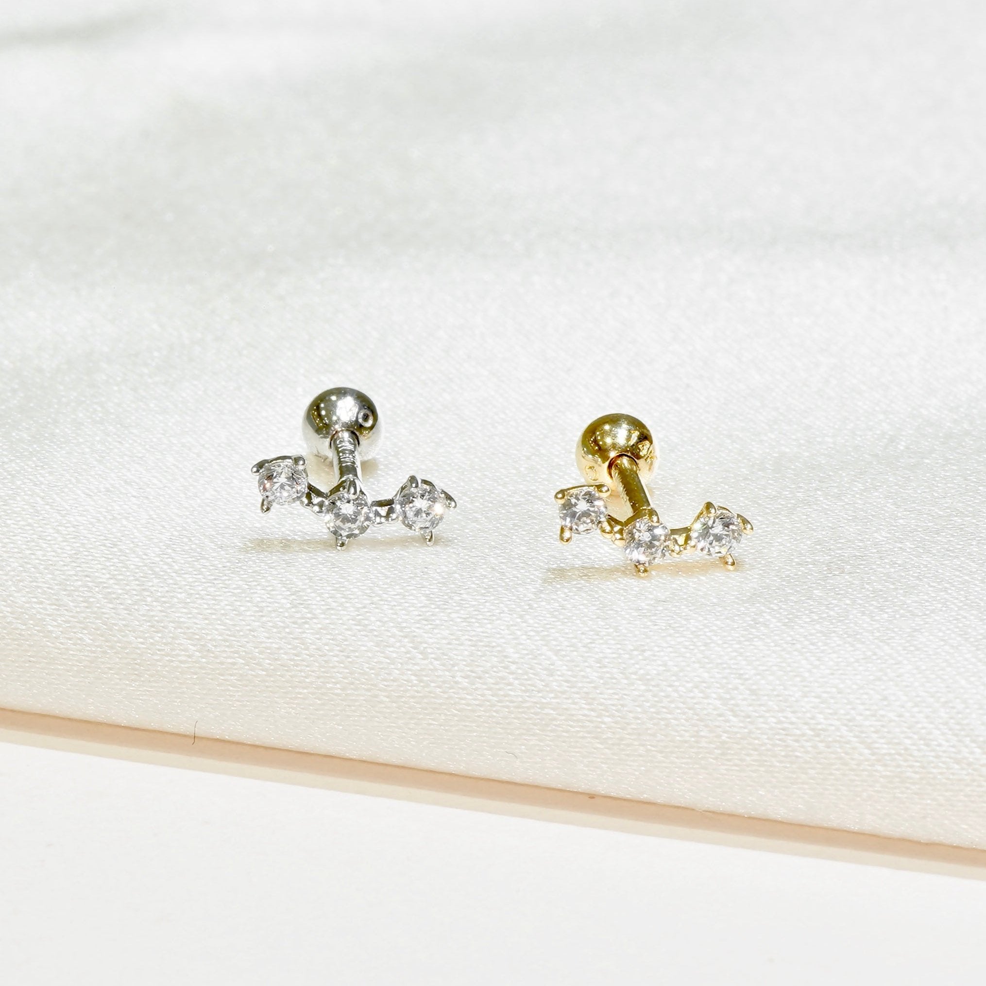 Diamond Mini Round Trio Stud - Anygolds