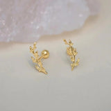 14K Solid Gold Curved Leaf Stud – Anygolds