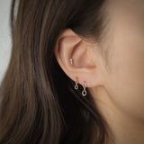 Piercings de oreja de circonita cúbica de oro macizo de 14 quilates