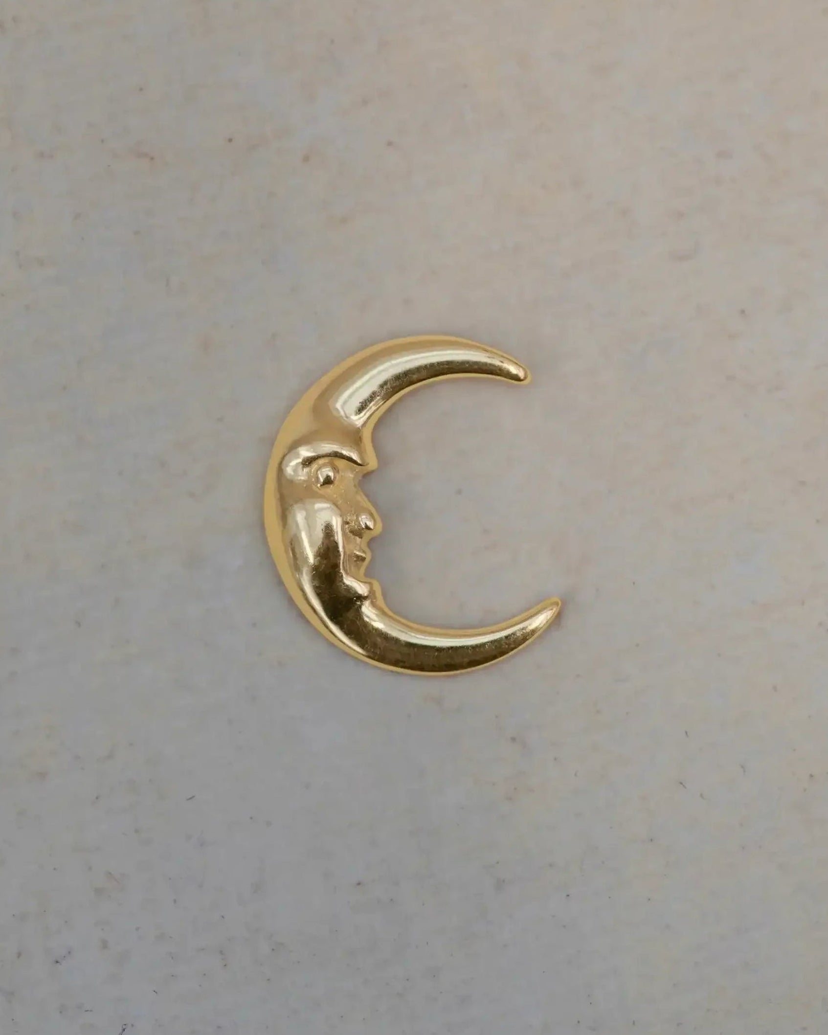 14K Solid Gold Crescent Moon Face Stud – Anygolds