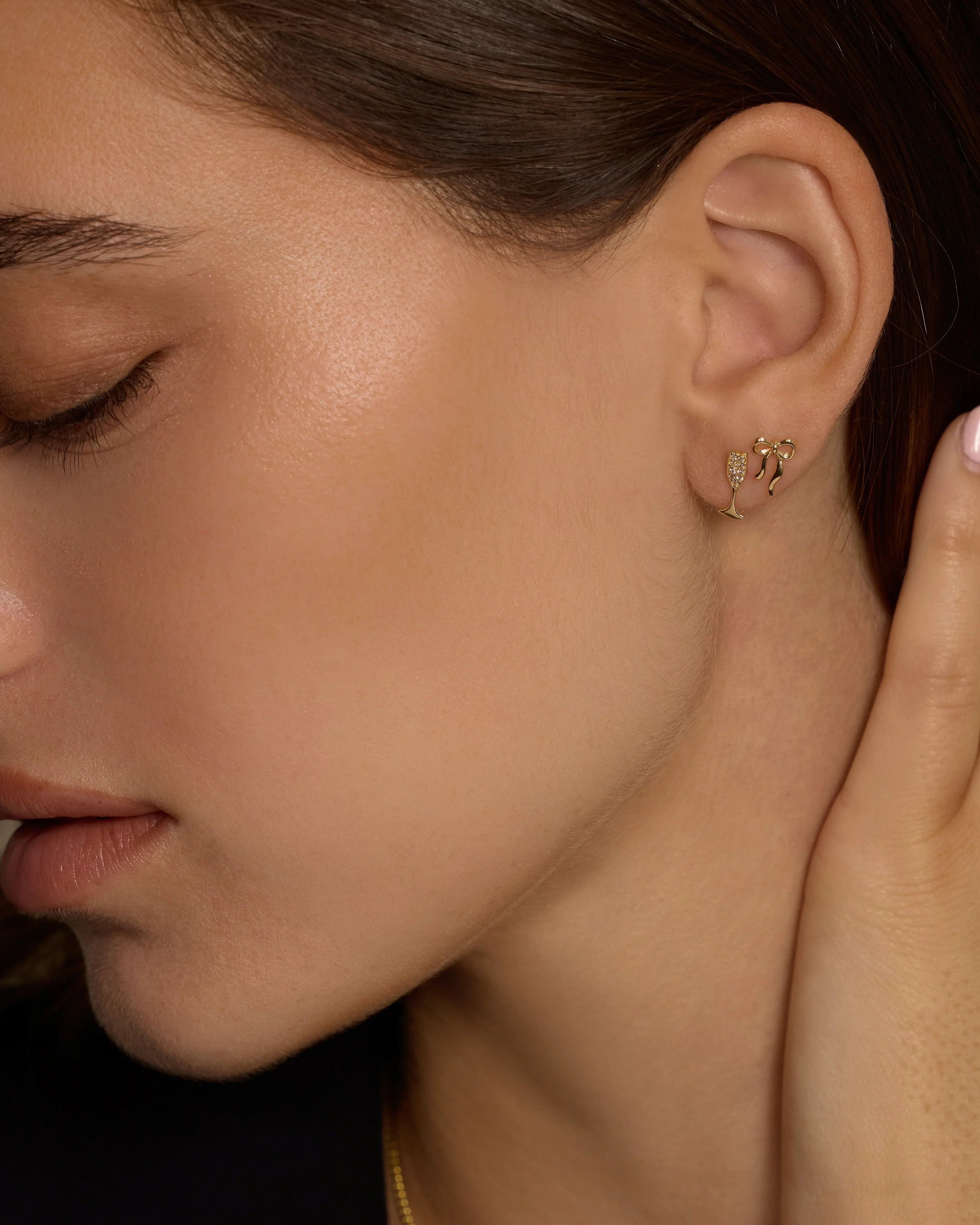 14K Solid Gold Sparkle Champagne Stud Earrings – Anygolds