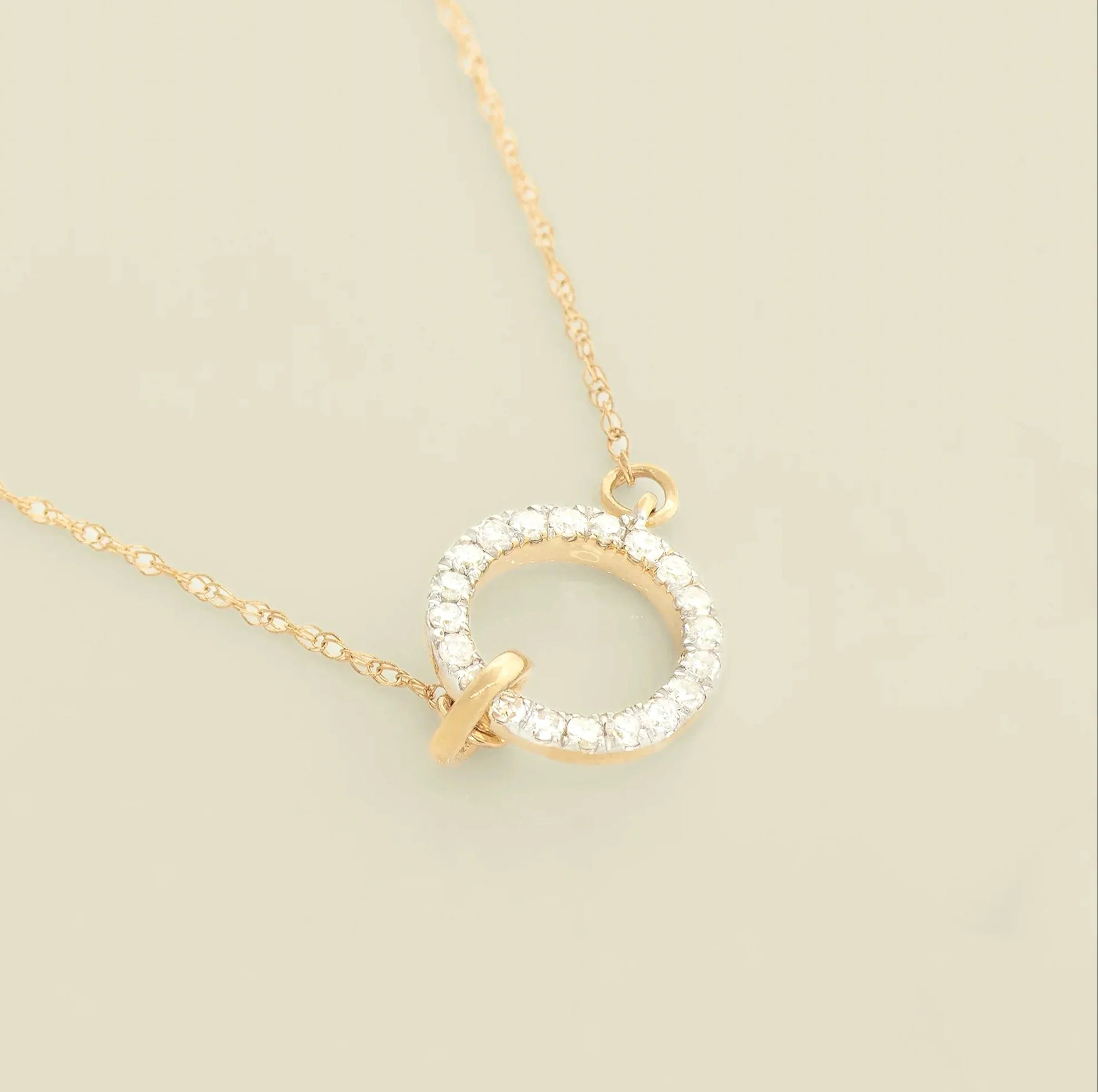Diamond O Necklace
