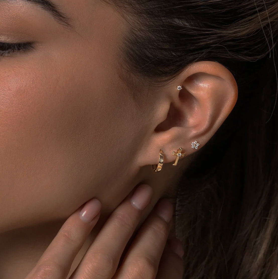 14K Solid Gold Diamond Round Stud – Anygolds