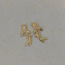 Curved Koi Fish Stud (Internal | External) - Anygolds