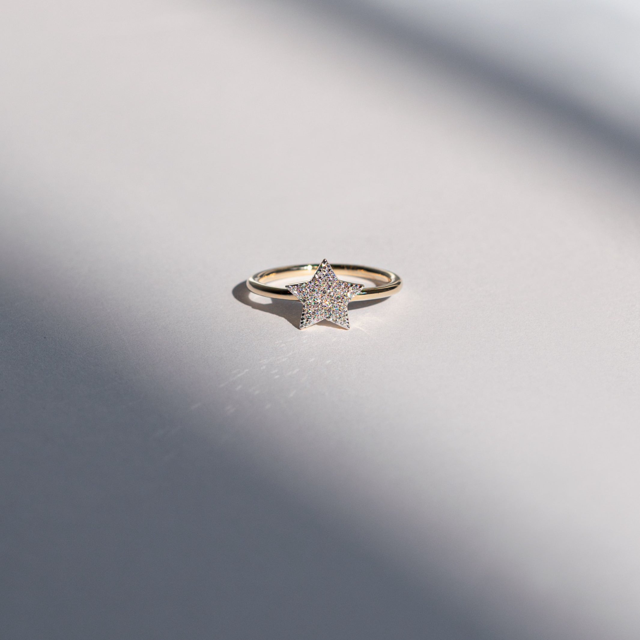 14K Solid Gold 0.12ctw Diamond Iced Out Star Womens Ring - anygolds