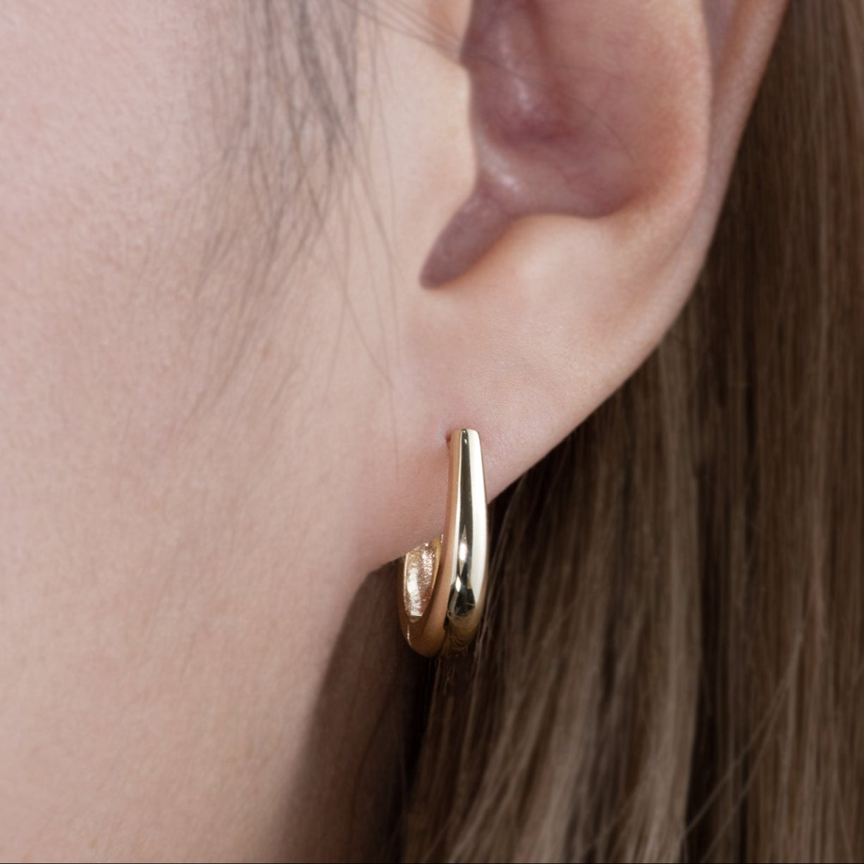 Oval Bold Hoop Earrings - Anygolds